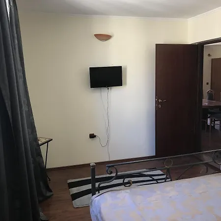 Apartament Sara Mamaia Nord 公寓